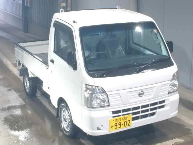 Nissan NT100 Clipper DR16T 2021